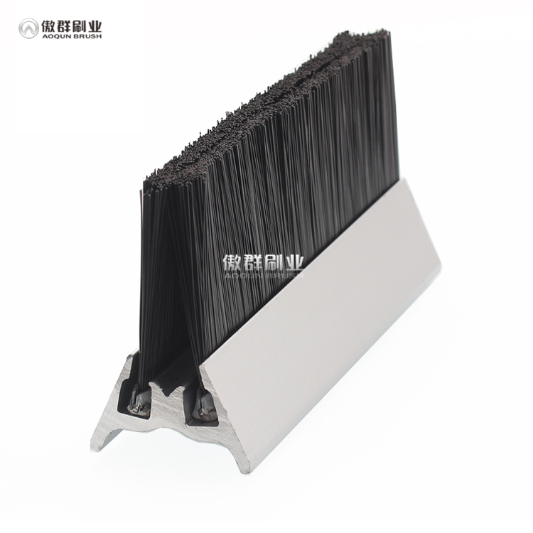 Escalator Brushes Strip